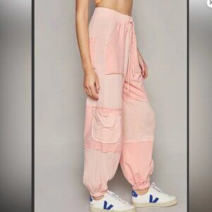 POL NWOT Blush Pink Cargo Joggers Drawstring Casual Pants Size Small